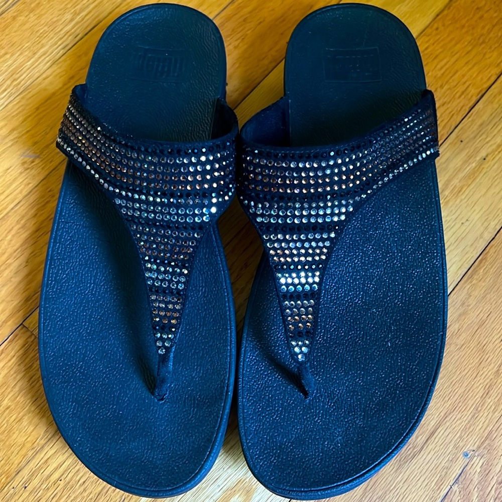 Fitflop black studded thong sandals size US 10